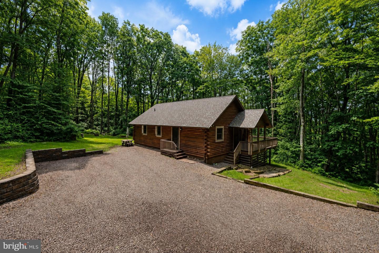 230 Springhouse Way Property Photo 2
