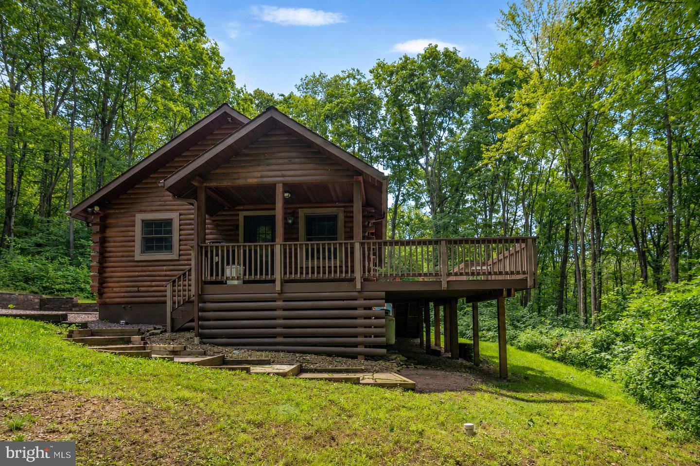 230 Springhouse Way Property Photo 3