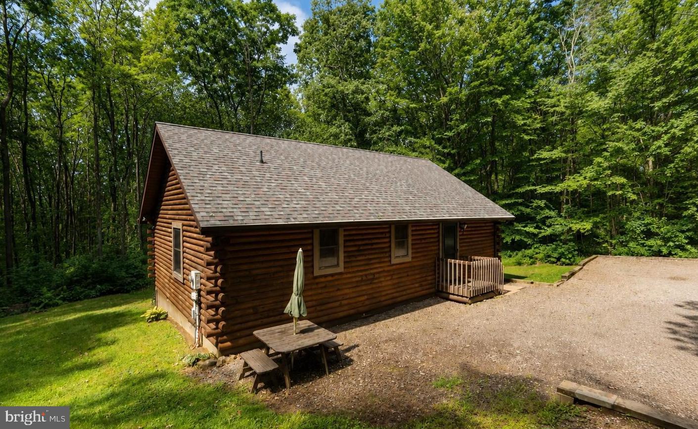 230 Springhouse Way Property Photo 4