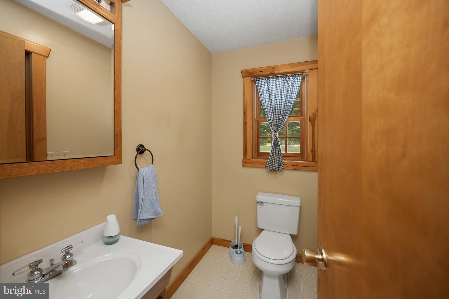 230 Springhouse Way Property Photo 29