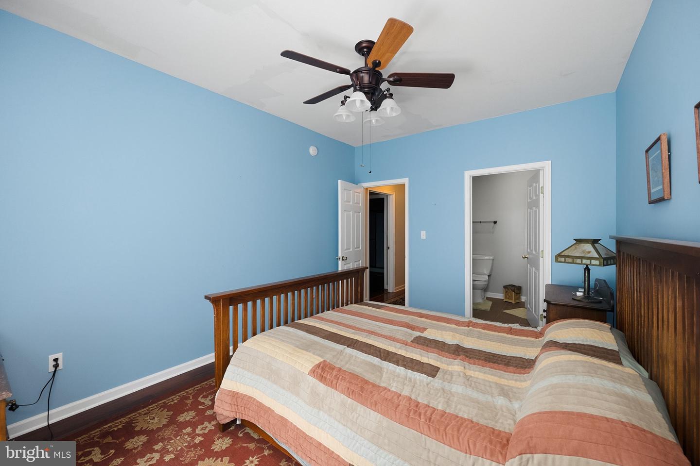 137 Youngwood Ln Property Photo 28
