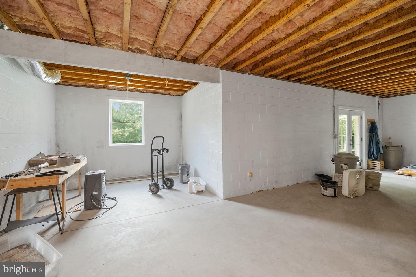 137 Youngwood Ln Property Photo 55