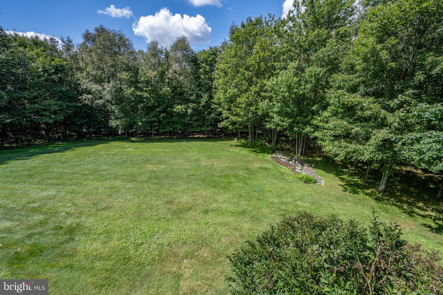 137 Youngwood Ln Property Photo 71