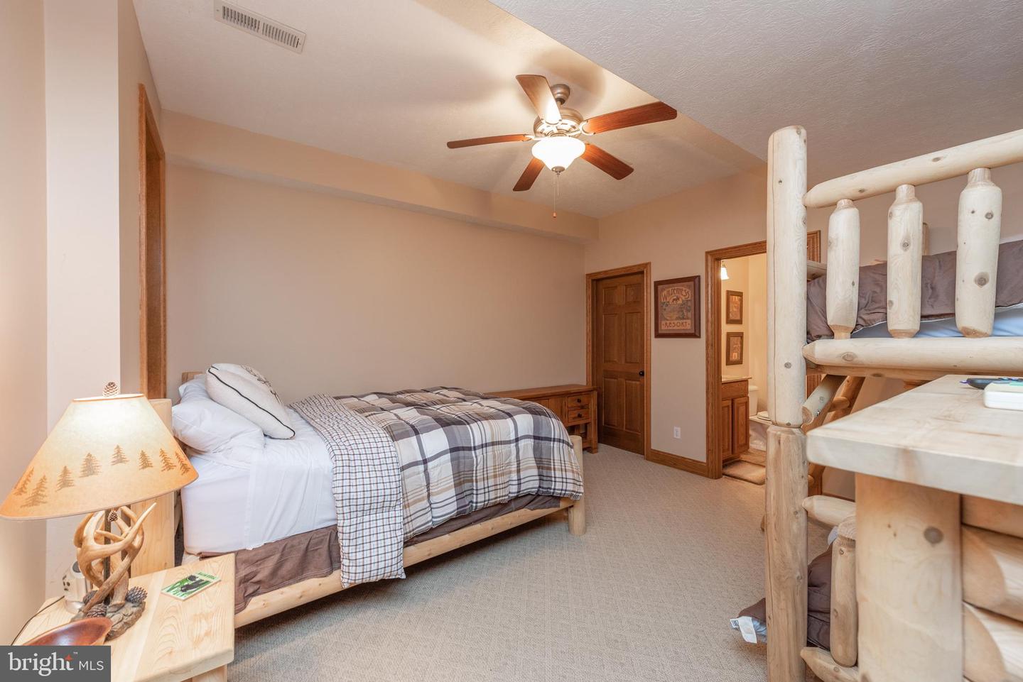 395 Woodlands Hill Ln Property Photo 43