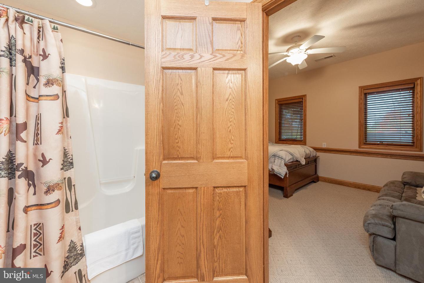 395 Woodlands Hill Ln Property Photo 49