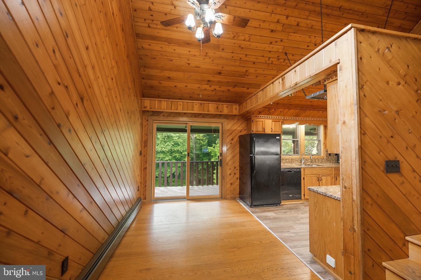 5847 Bittinger Rd Property Photo 16