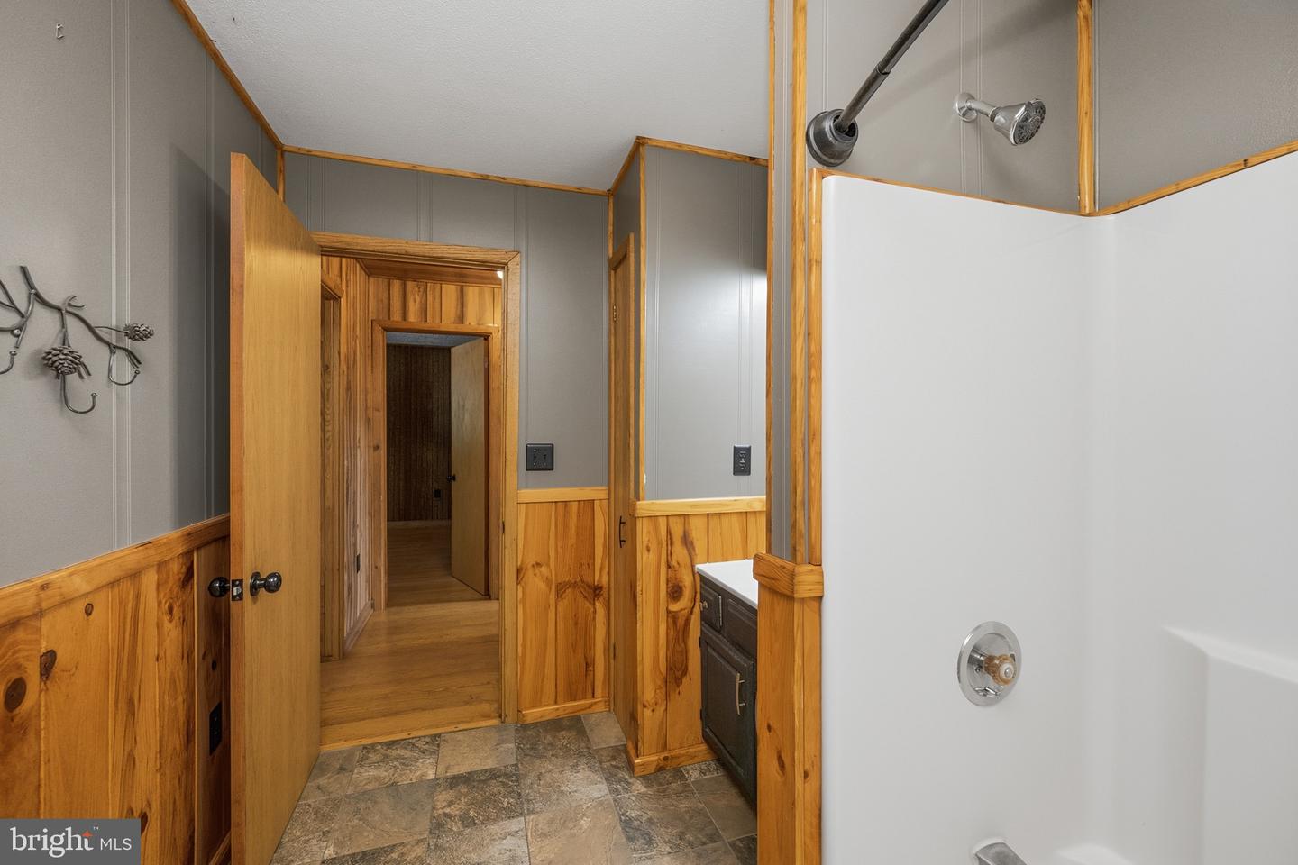 5847 Bittinger Rd Property Photo 25