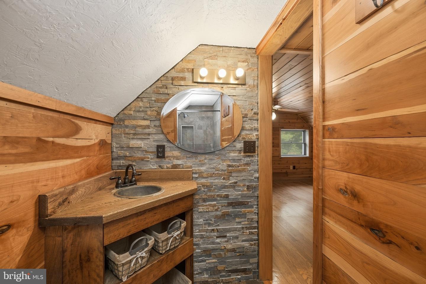 5847 Bittinger Rd Property Photo 37