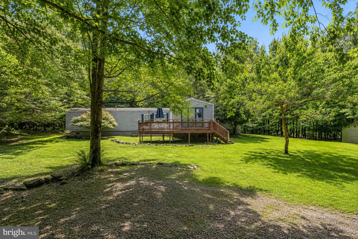 249 State Line Dr Property Photo 3