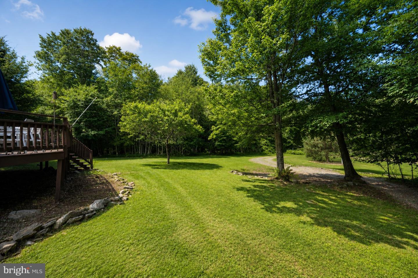 249 State Line Dr Property Photo 4