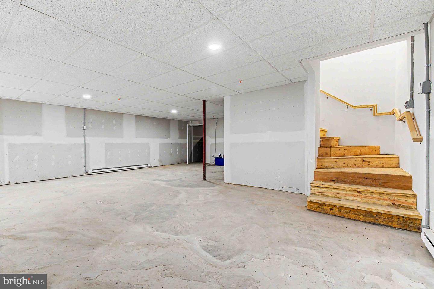 1407 Broadford Rd Property Photo 41