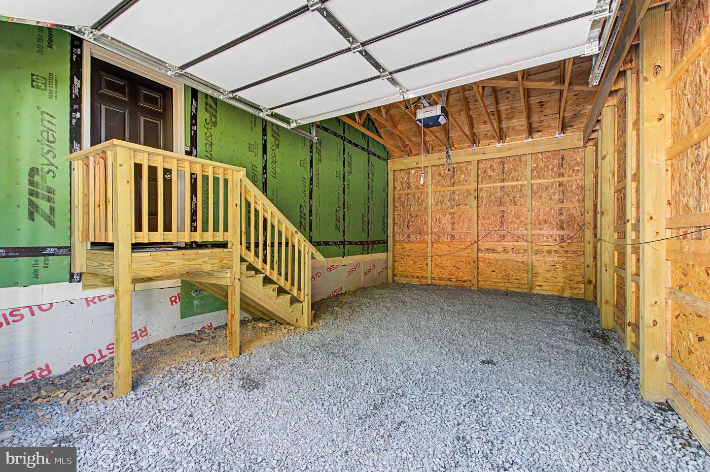 1407 Broadford Rd Property Photo 45