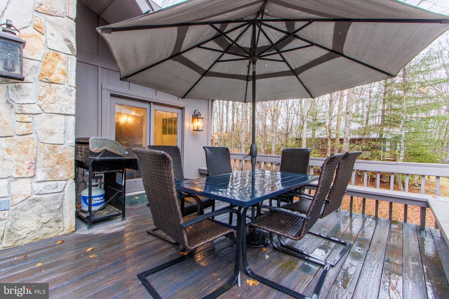 925 Pine Tree Point Rd Property Photo 14