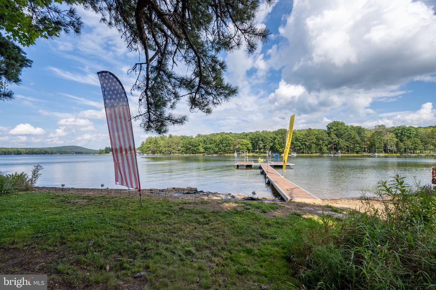 925 Pine Tree Point Rd Property Photo 52