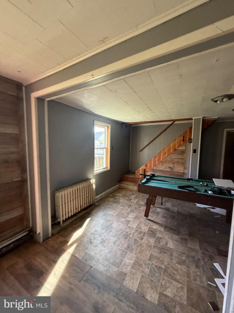 102 Roanoke Ave Property Photo 31
