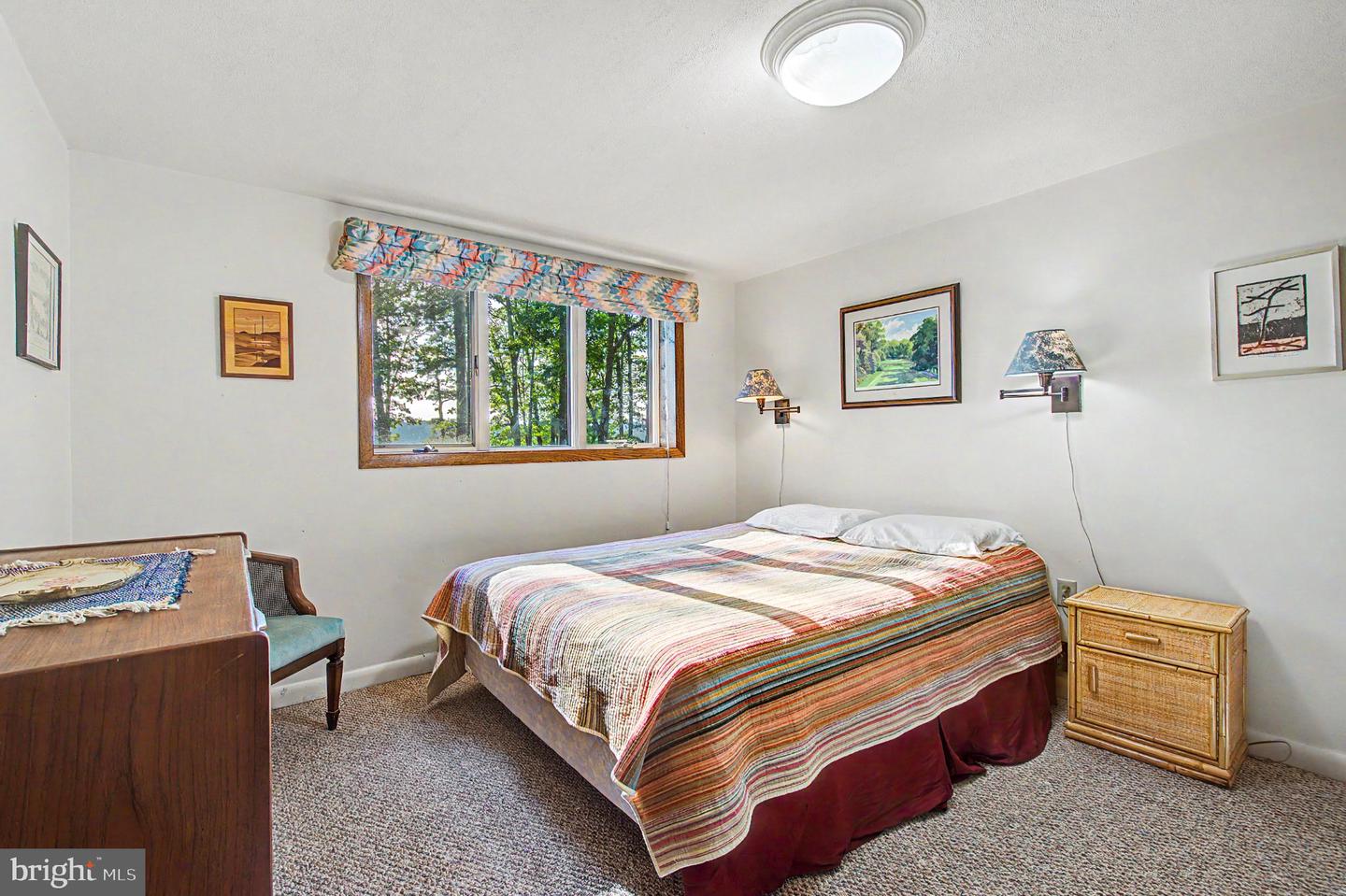 1677 Shoreline Dr Property Photo 38
