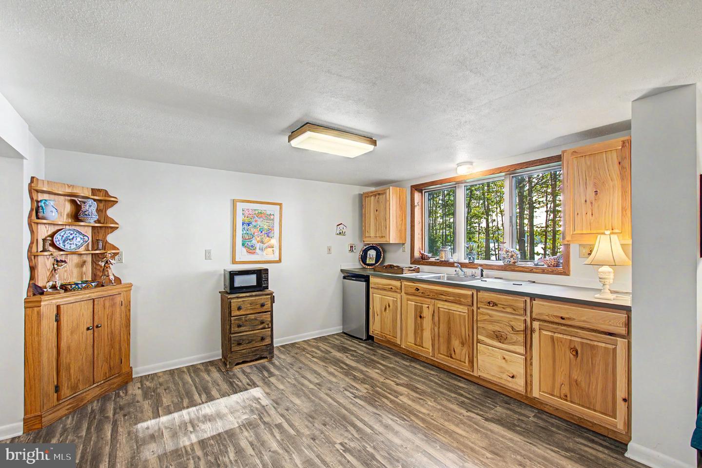 1677 Shoreline Dr Property Photo 67