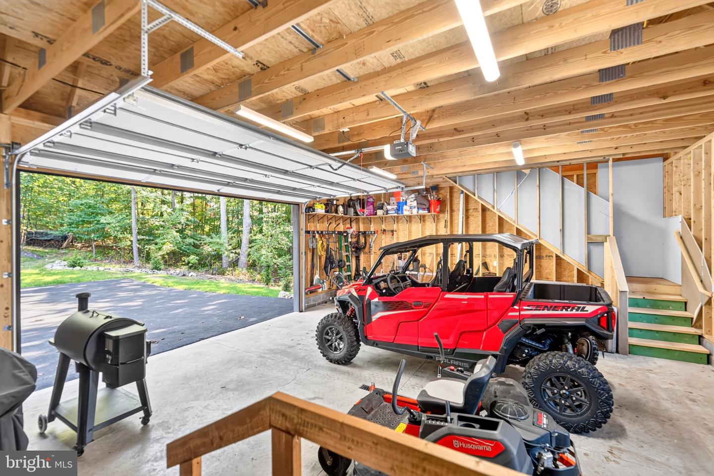 1083 N Camp Rd Property Photo 66