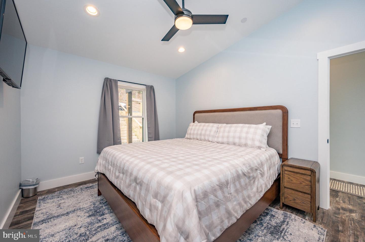 78 Glen Cove Cir Property Photo 35