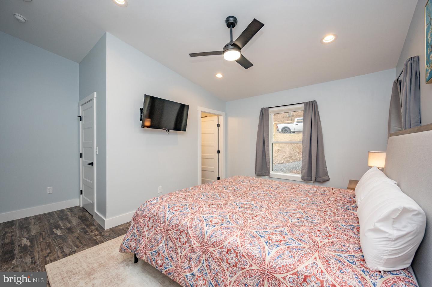 78 Glen Cove Cir Property Photo 38