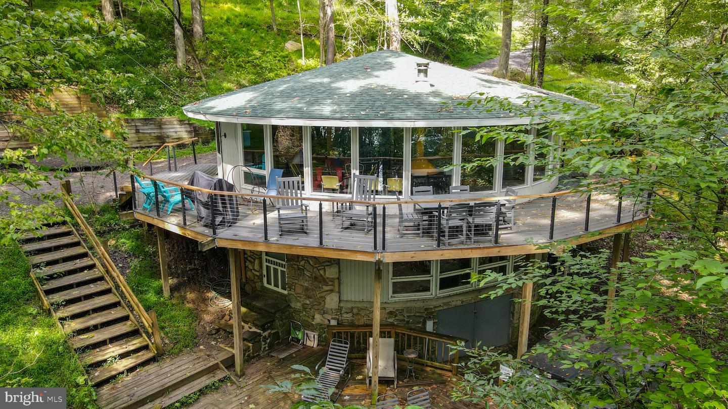 2849 SHINGLE CAMP RD Property Photo 1