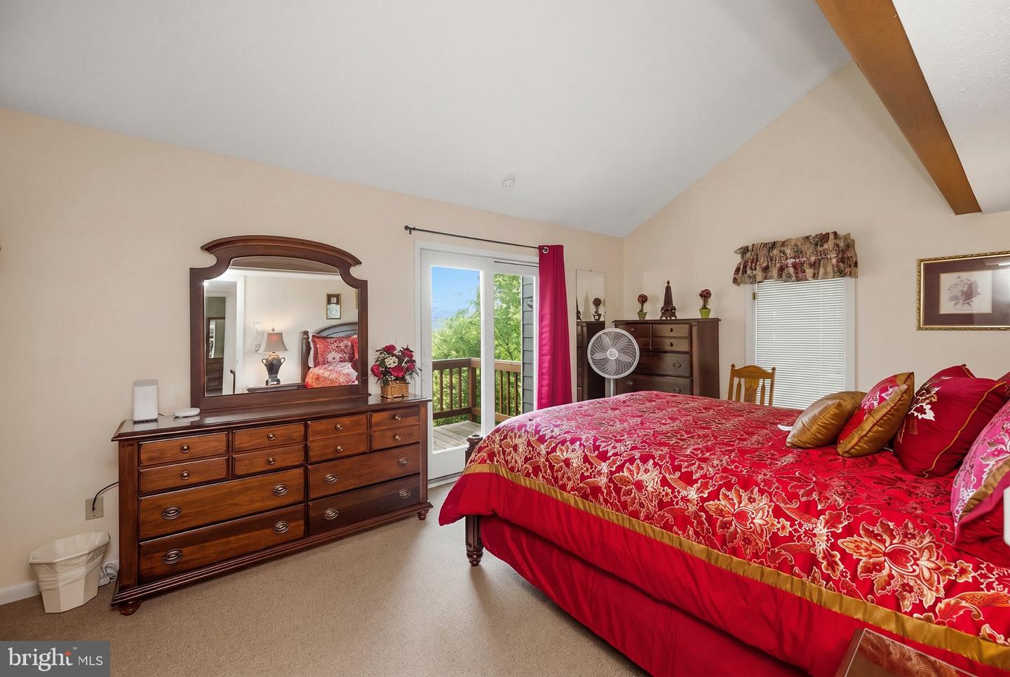 19 Slopeside Ter #10e Property Photo 40