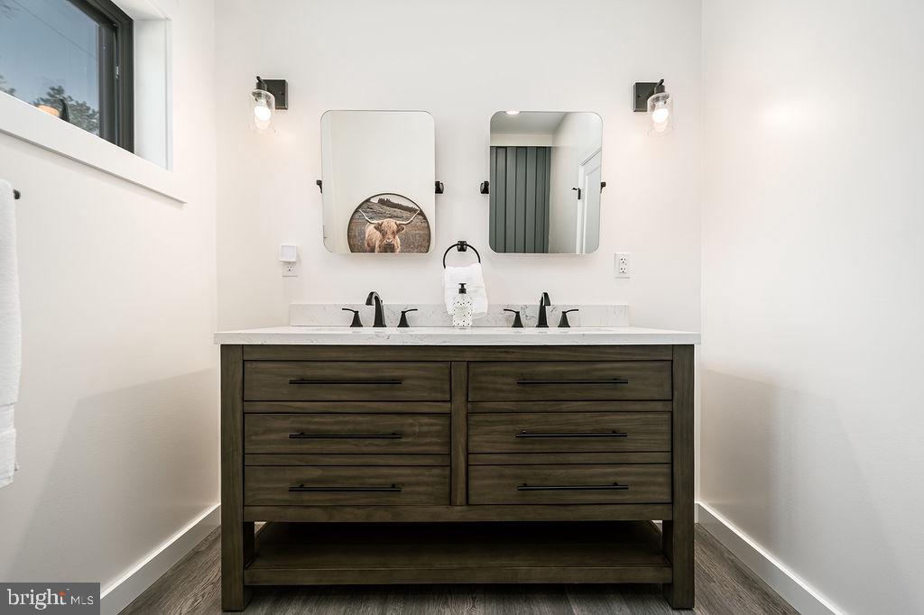 100 San Francisco St Property Photo 30