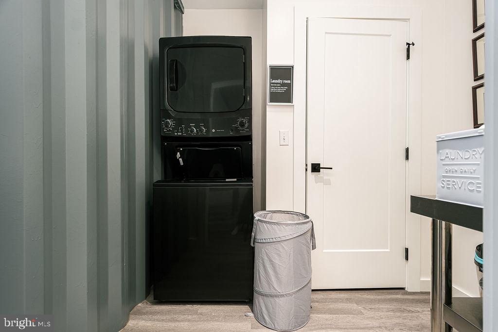 100 San Francisco St Property Photo 37