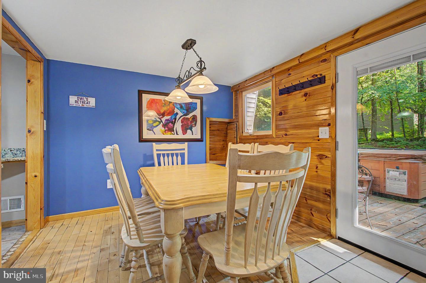 80 N Ridge Rd Property Photo 3