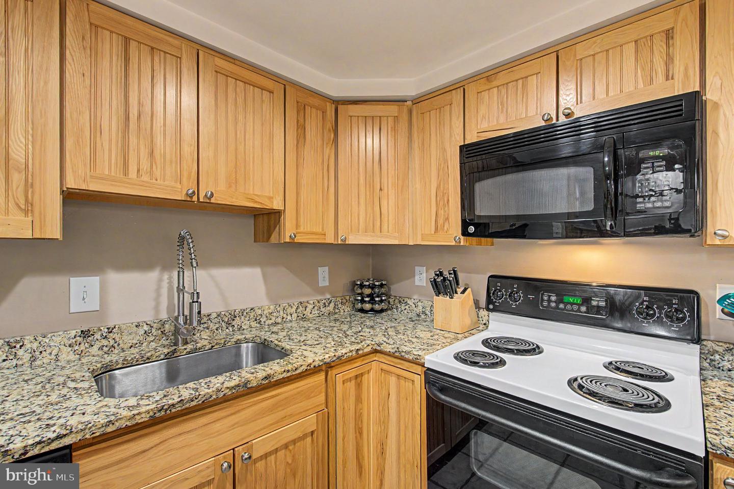 80 N Ridge Rd Property Photo 13