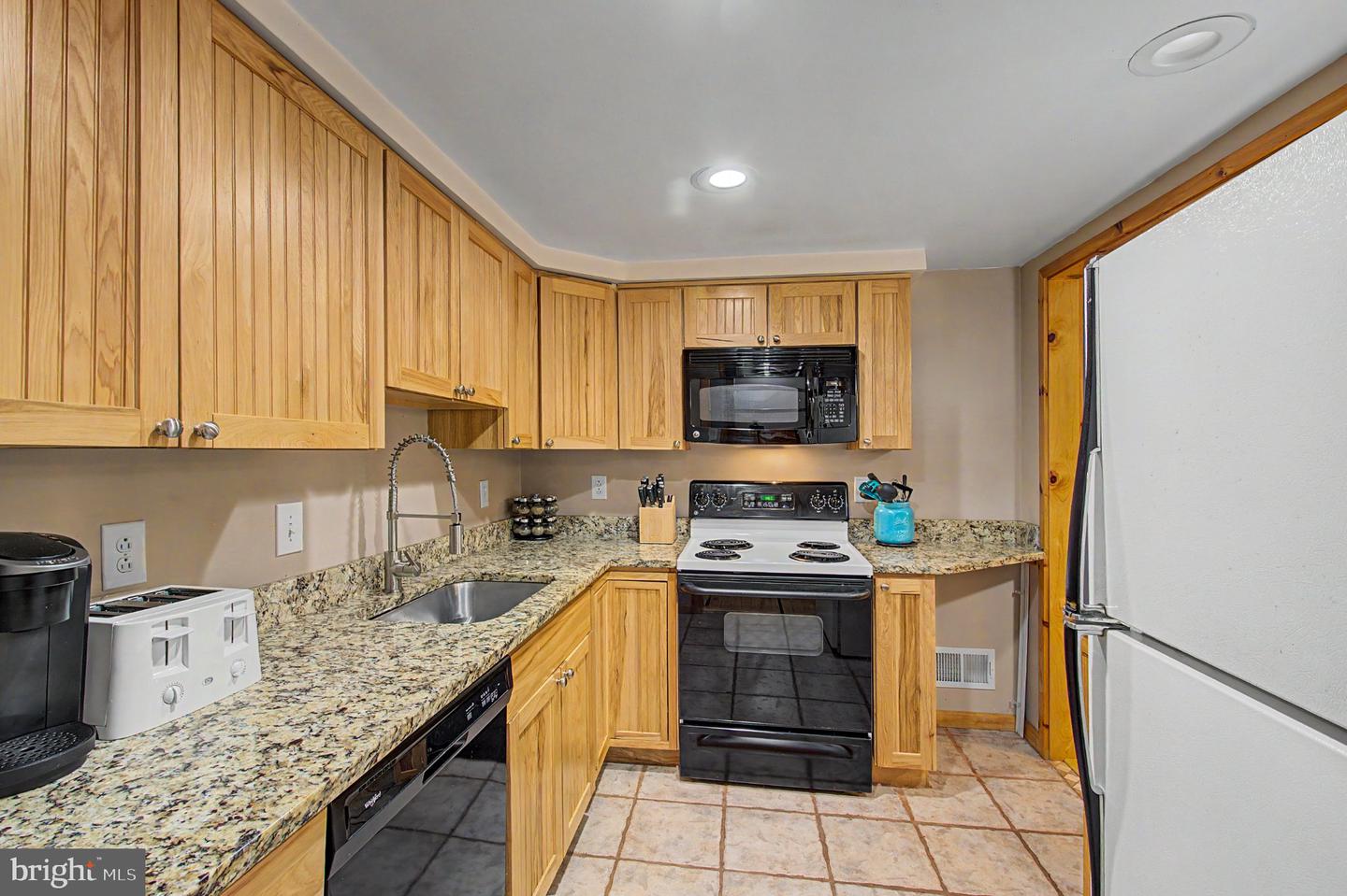 80 N Ridge Rd Property Photo 14