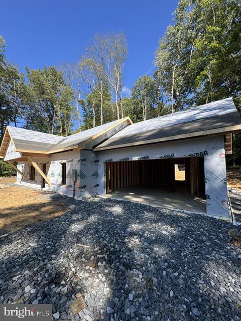 74 Brenneman Hill Ln Property Photo 3