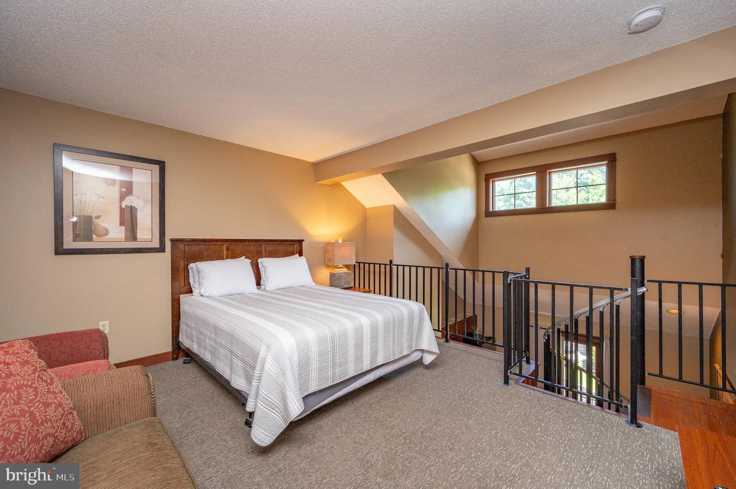 565 Glendale Rd #316 Property Photo 12