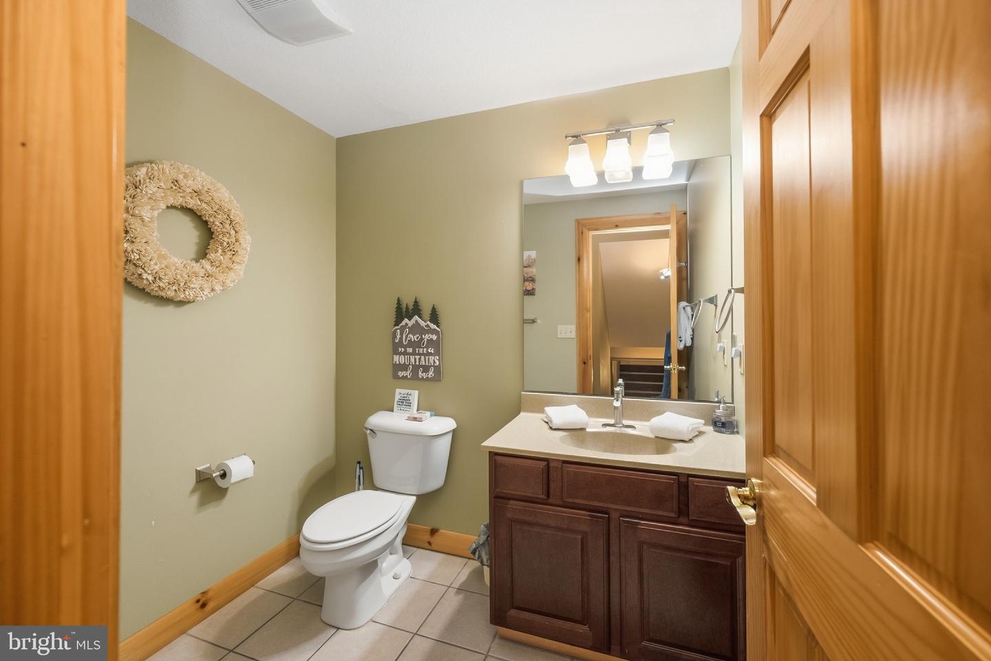 870 Hunters Ridge Dr Property Photo 20
