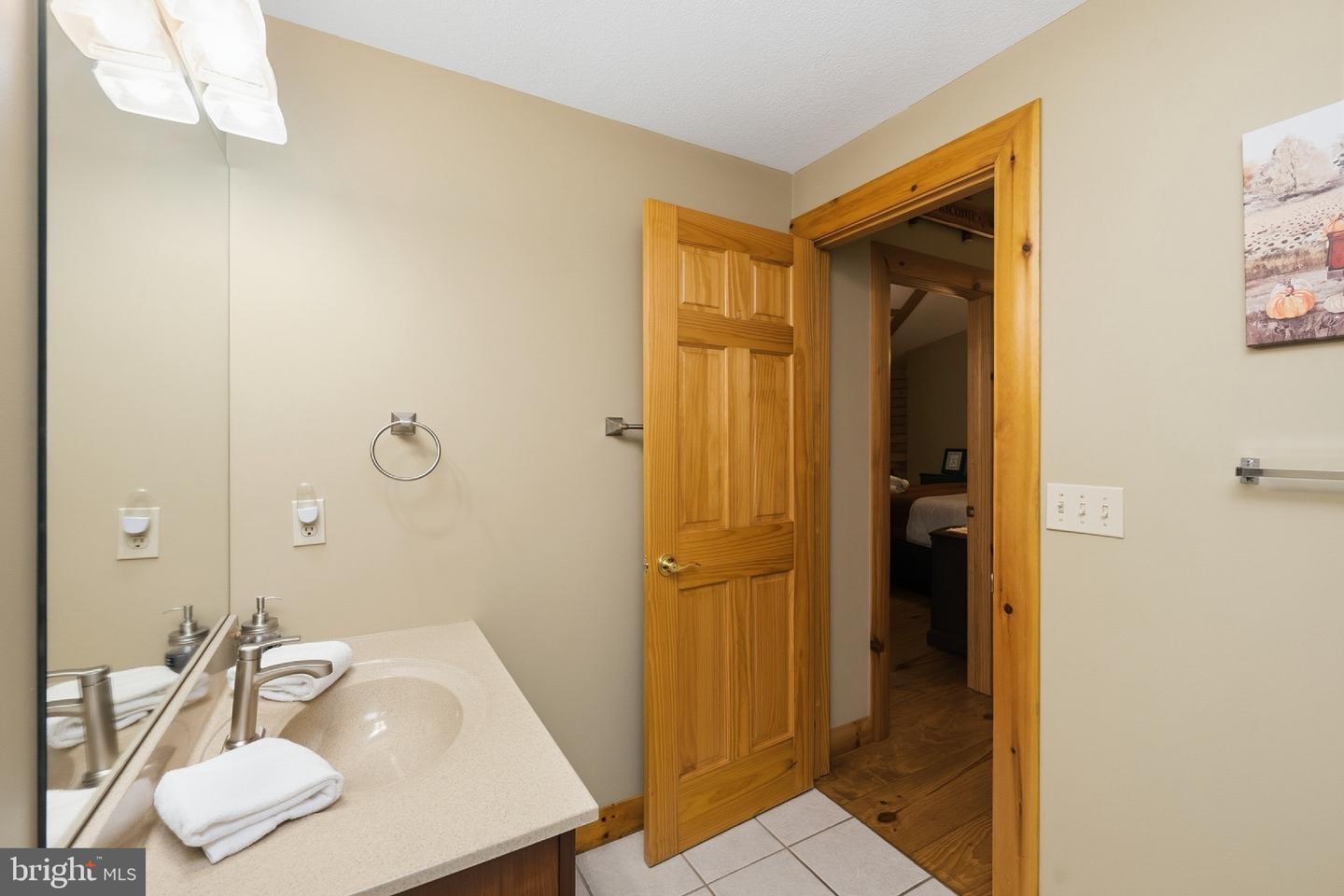 870 Hunters Ridge Dr Property Photo 21