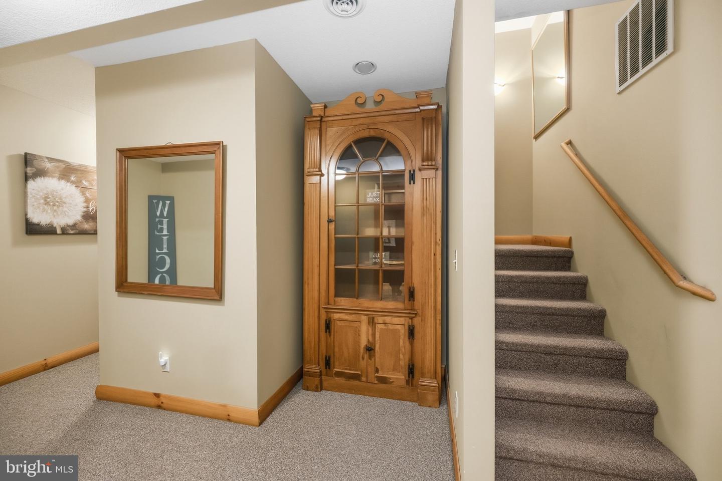 870 Hunters Ridge Dr Property Photo 33