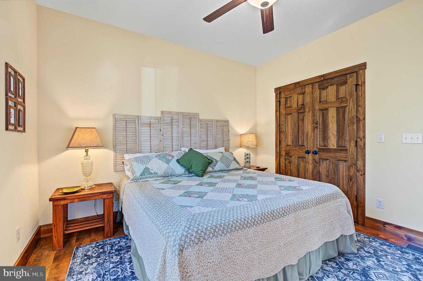 128 College Heights Ct Property Photo 24