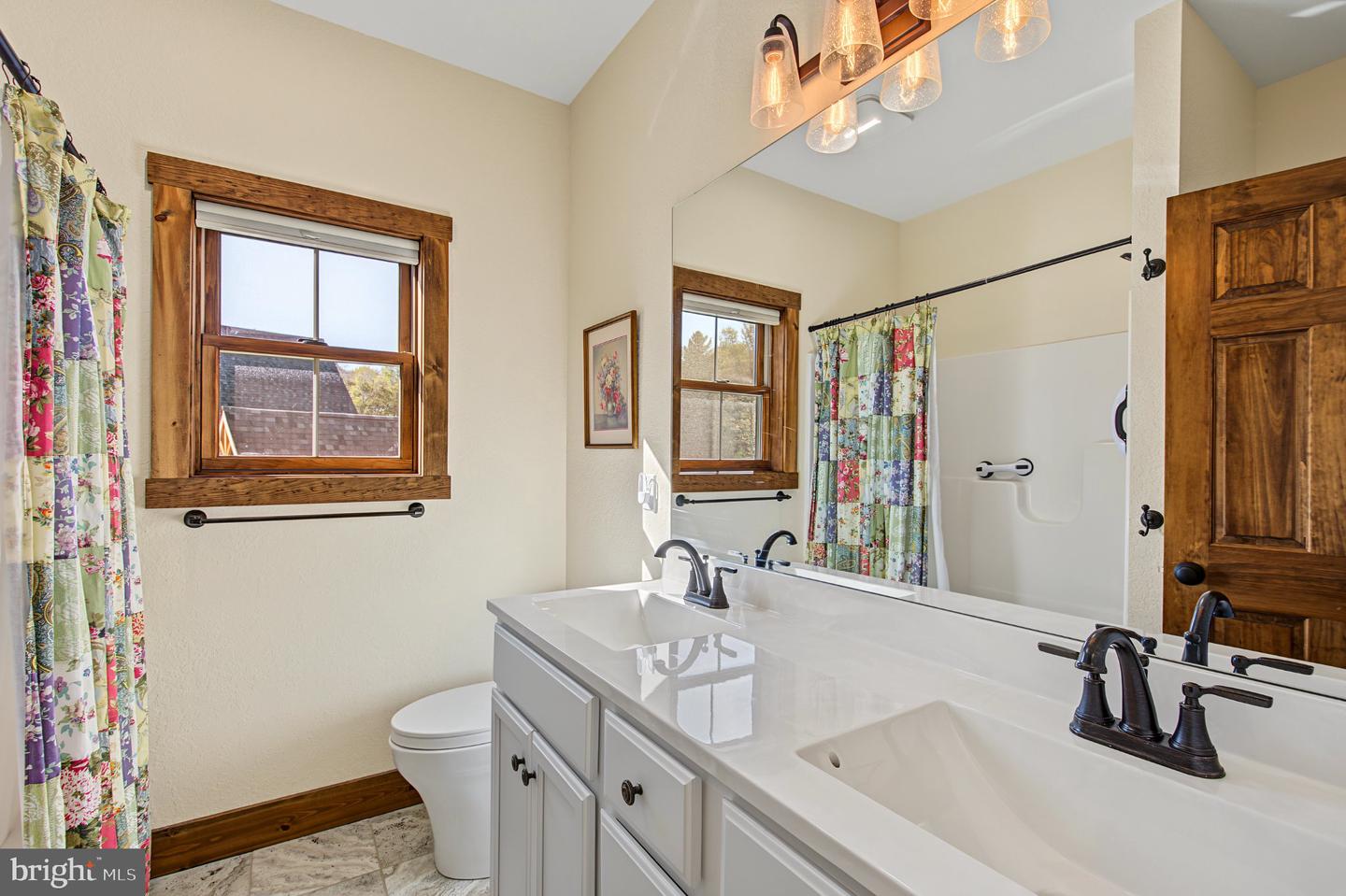 128 College Heights Ct Property Photo 29