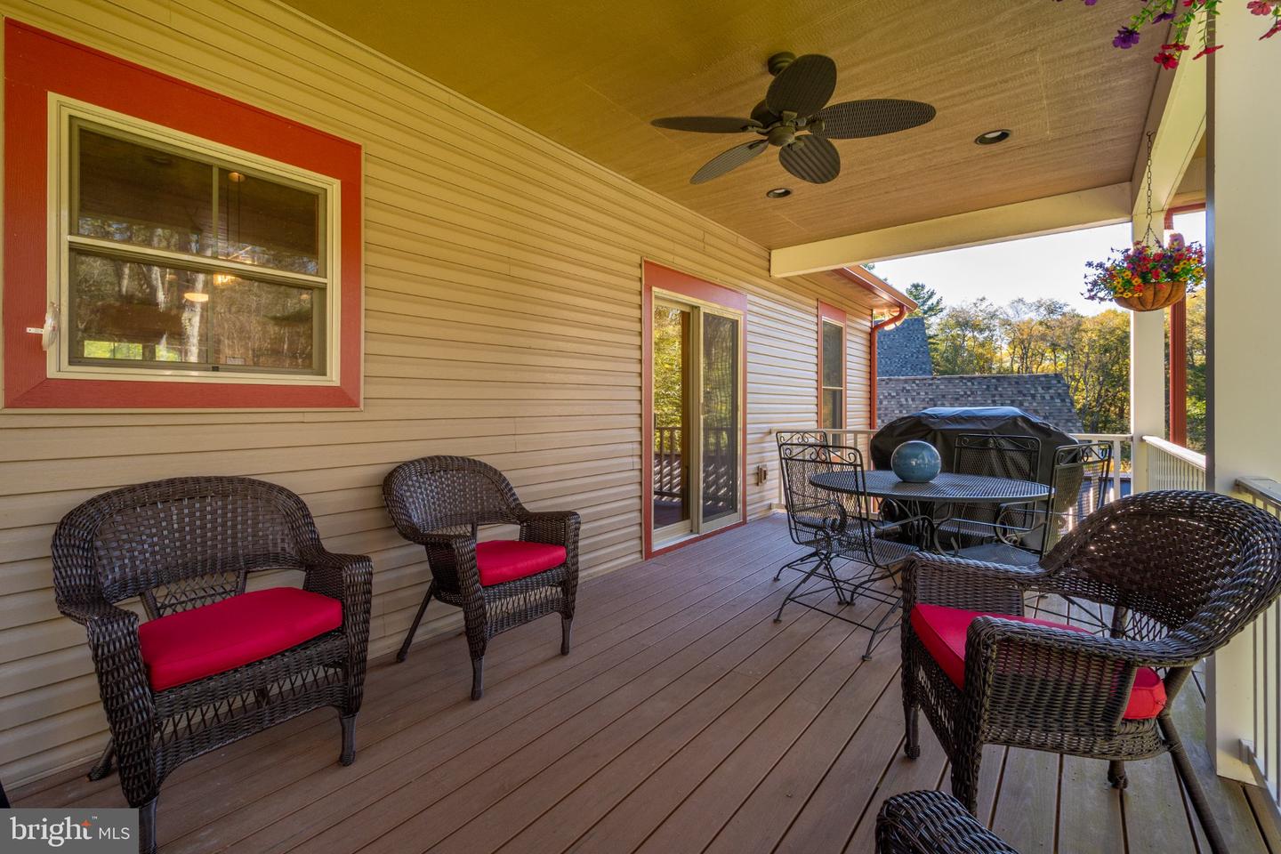 128 College Heights Ct Property Photo 72