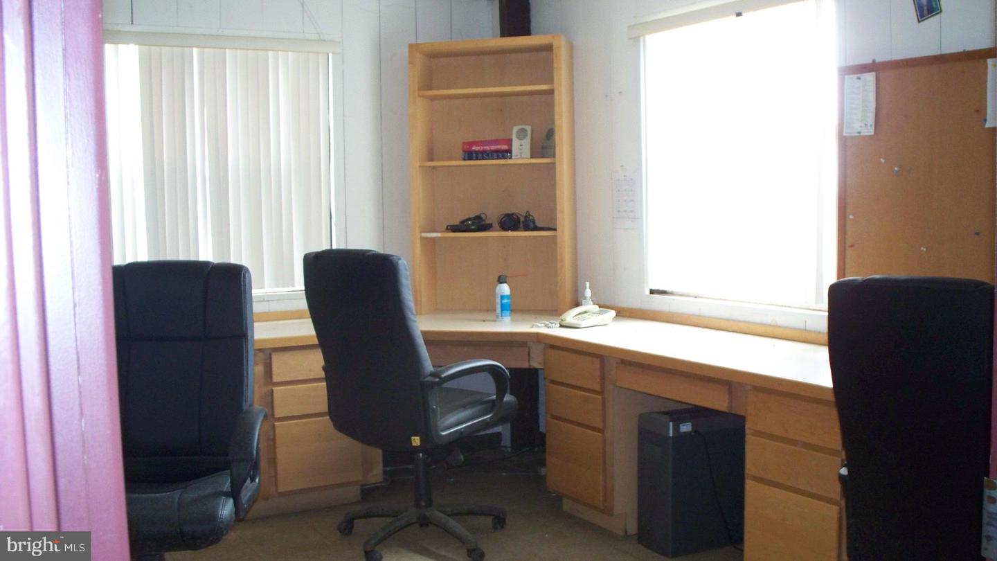 1414 Harkins Rd #west Side Office Property Photo 7