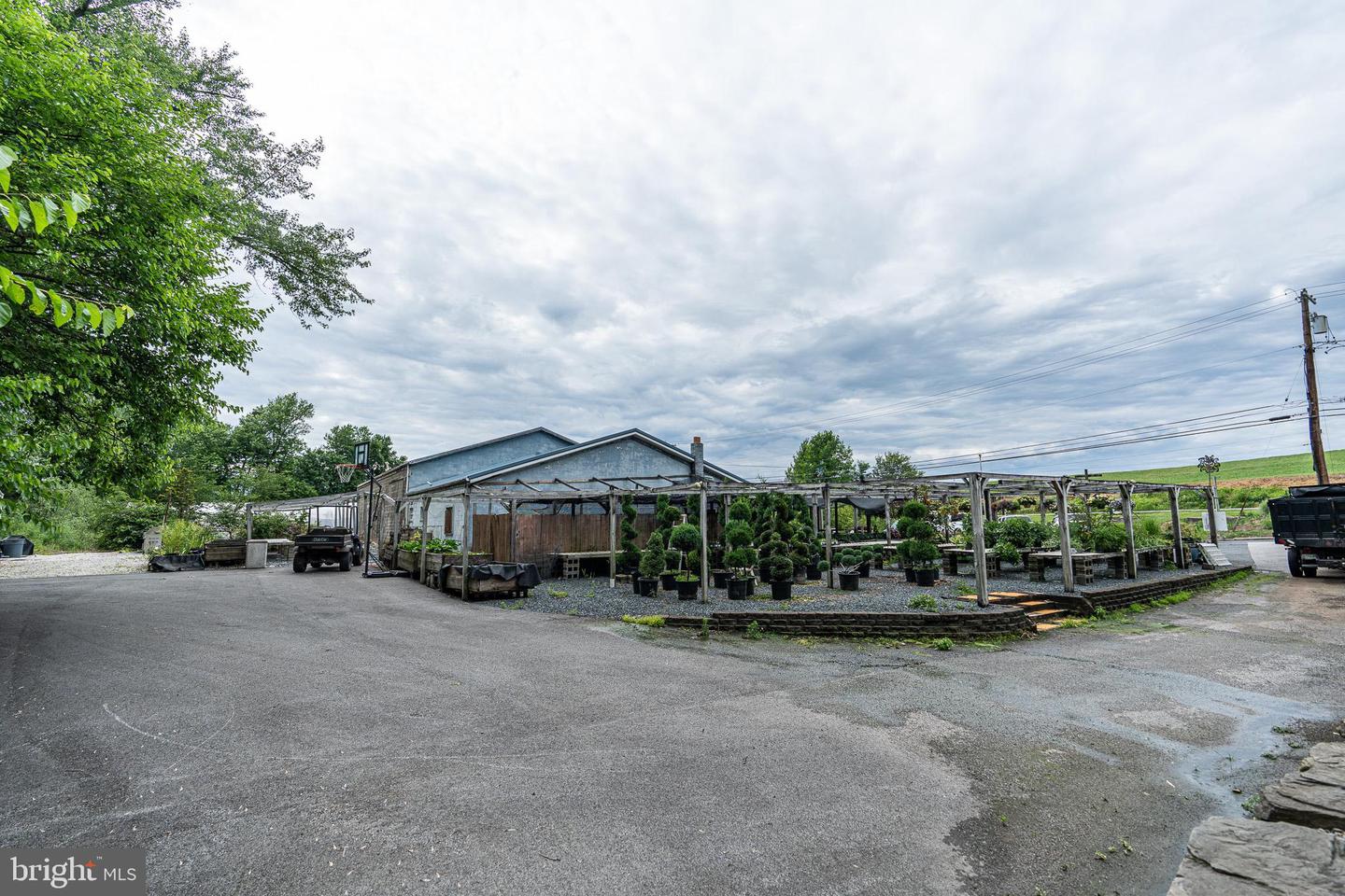 2212 Fallston Rd Property Photo 1