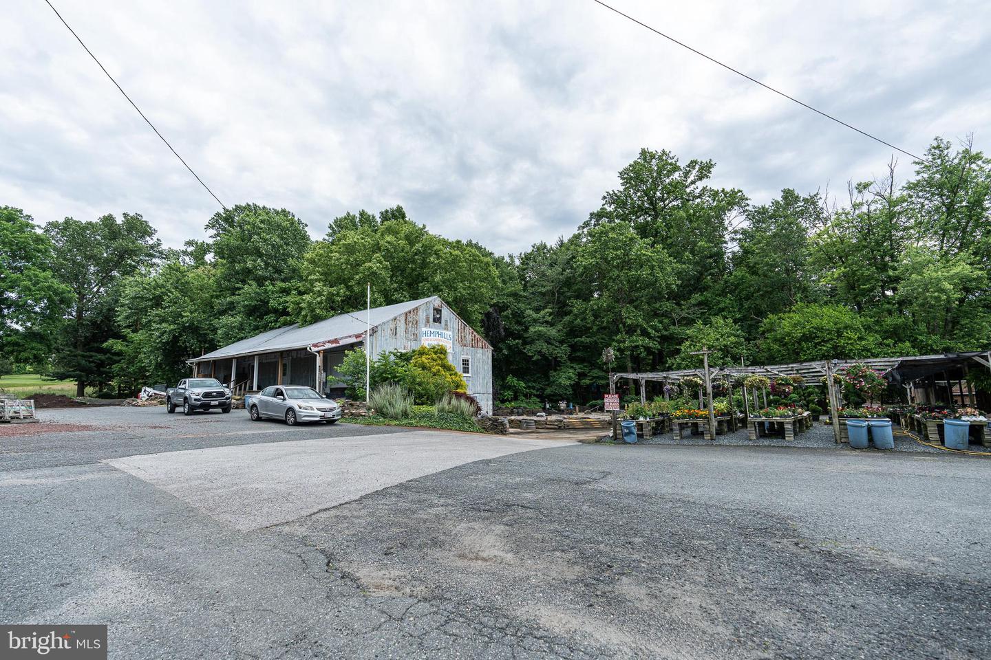 2212 Fallston Rd Property Photo 4