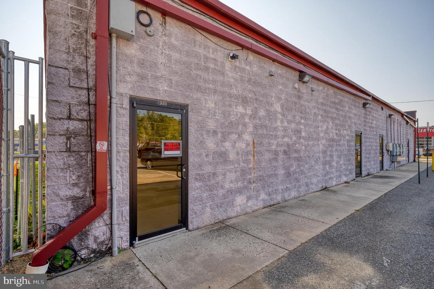 136 S Philadelphia Blvd #unit D Property Photo 21