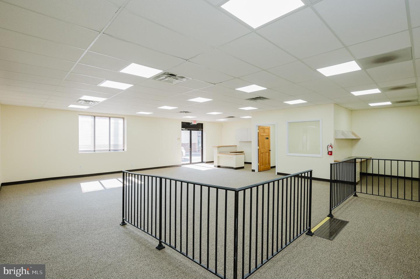 4 N Parke St Property Photo 8