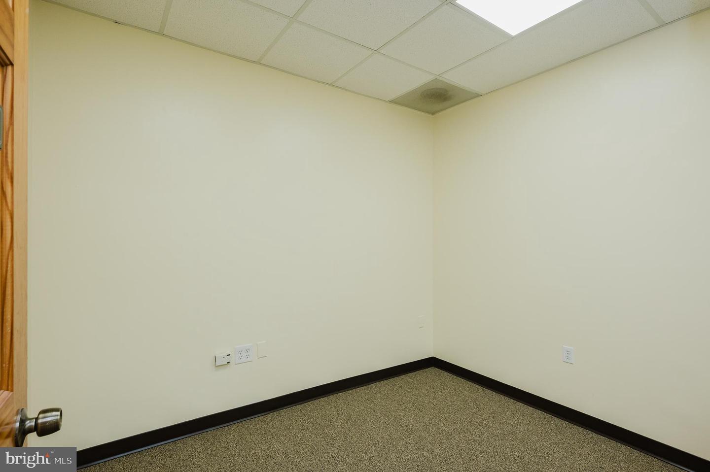 4 N Parke St Property Photo 11