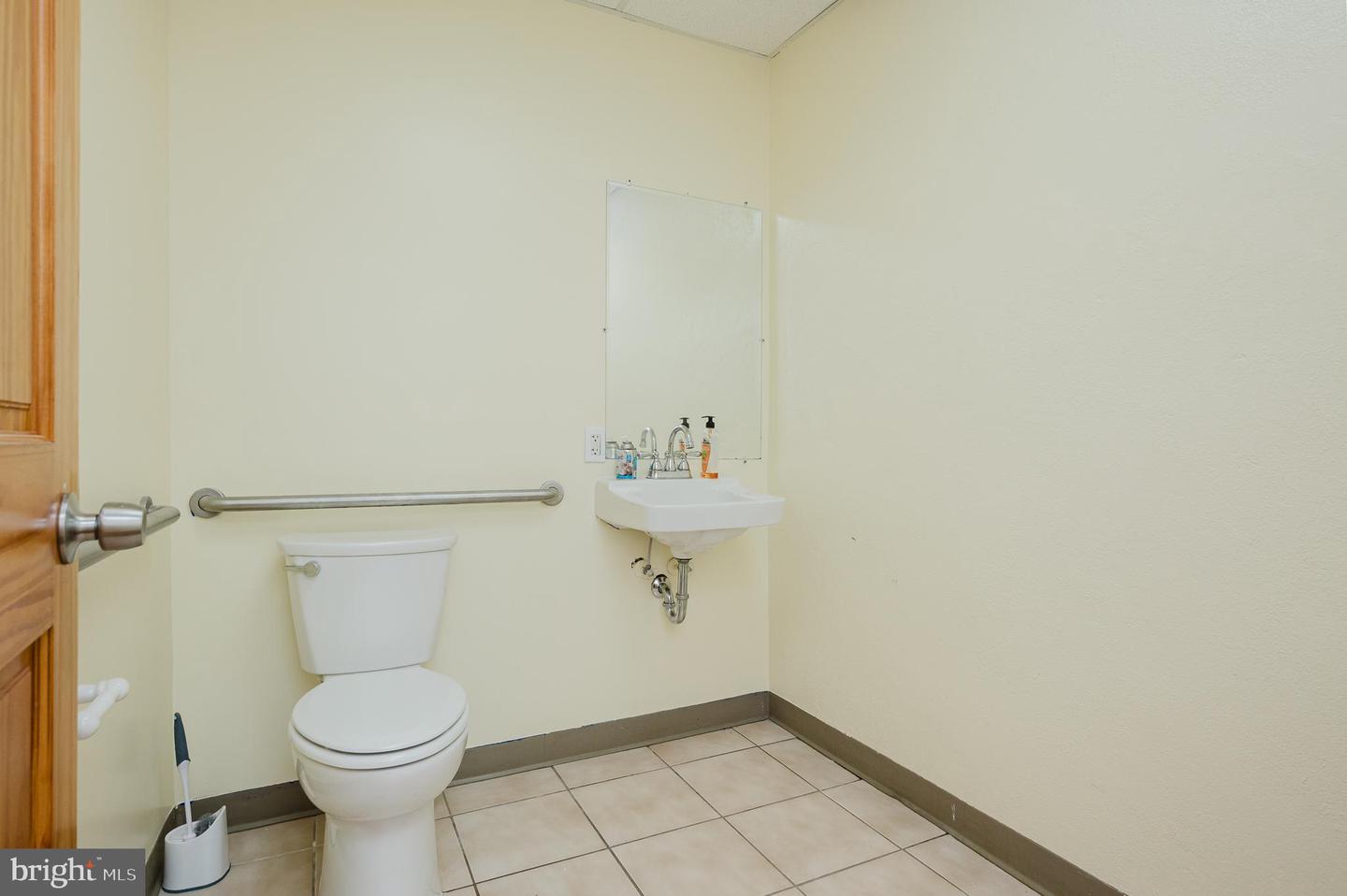 4 N Parke St Property Photo 19