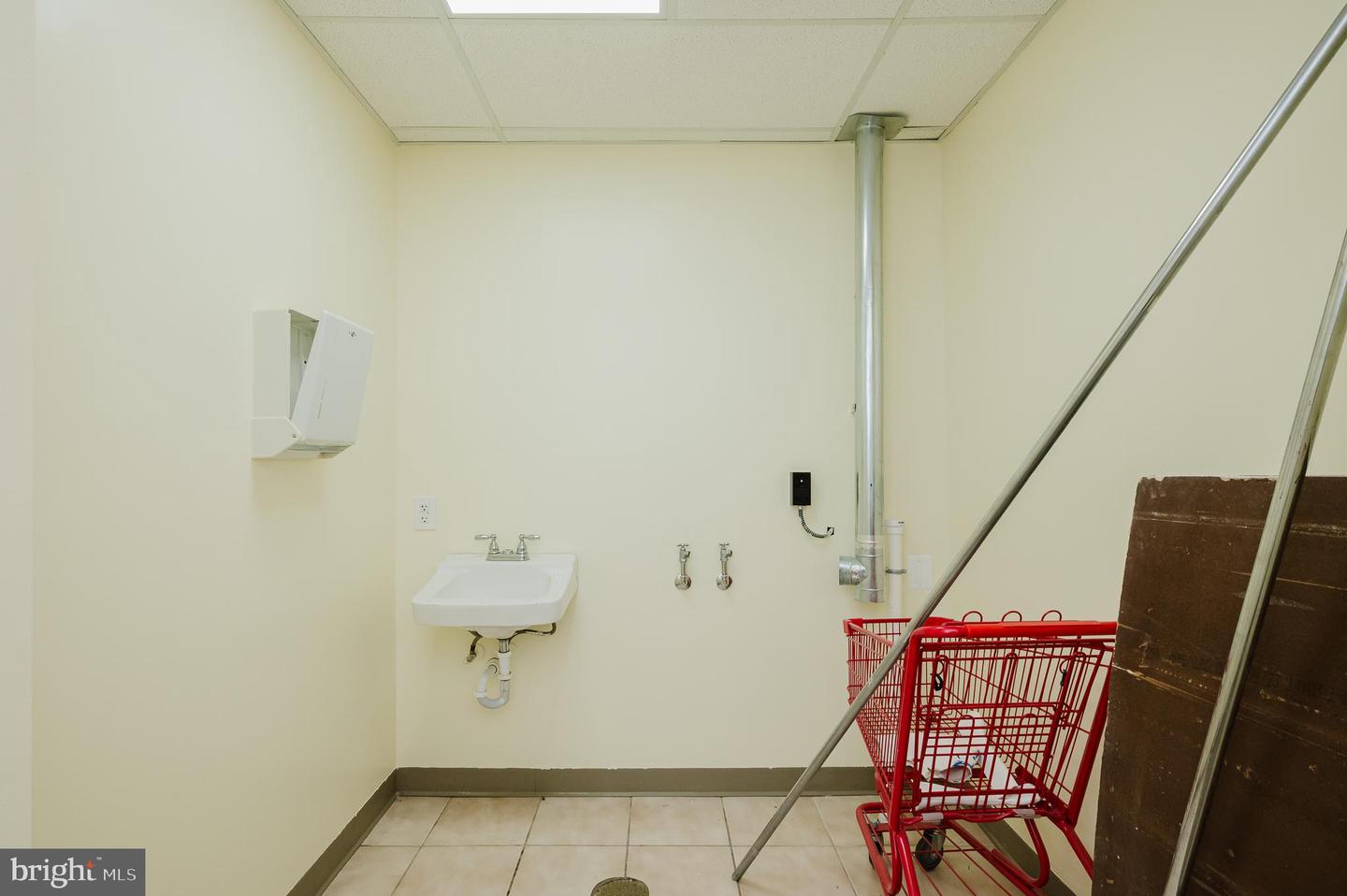 4 N Parke St Property Photo 21
