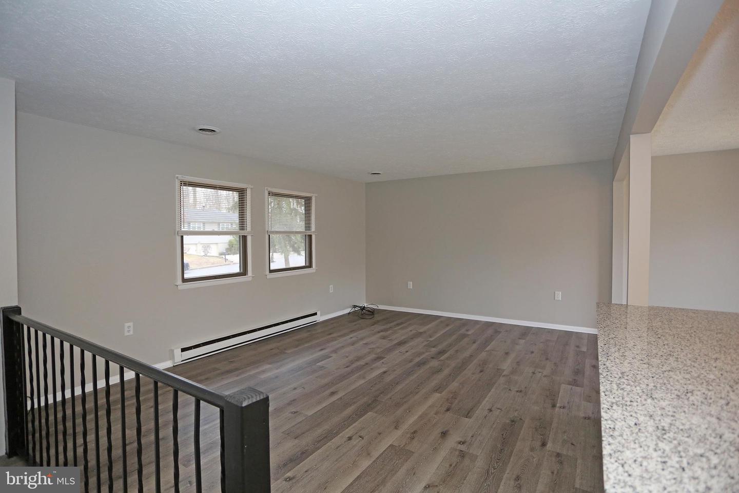23 Hillman Ct Property Photo 12