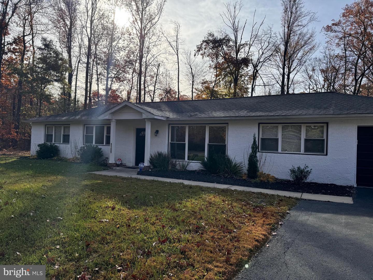 3109 James Run Rd Property Photo