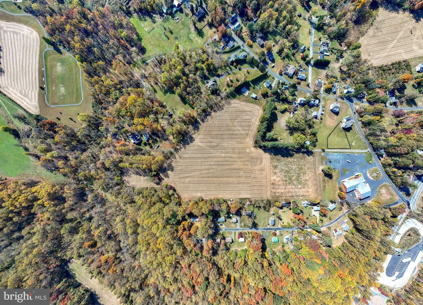 2604 Castleton Rd Property Photo 5